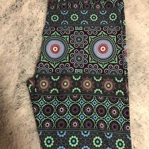 LuLaRoe TC Leggings NWOT 💜